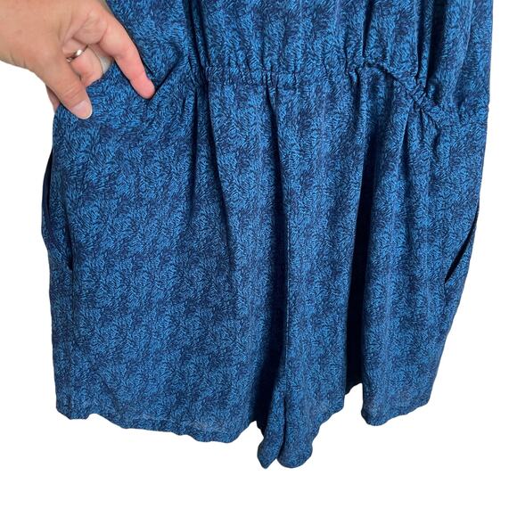 Broadway & Broome Romper Womens Small Shorts w/ Pockets, Tie Waist, Silk - Picture 8 of 10